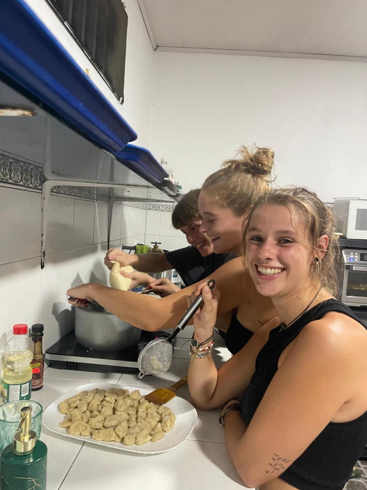 Asha Hostel La Fortuna Ngoại thất bức ảnh